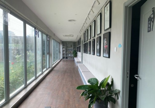 毅杰国际艺术中心金色河畔校区